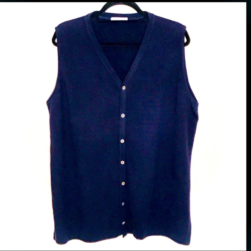 Vintage Joan Vaas thick navy 7 button soft cotton oversized knit vest. S…